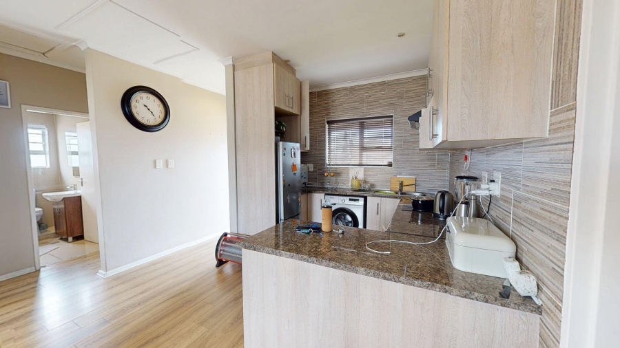 2 Bedroom Property for Sale in Algoa Park Eastern Cape